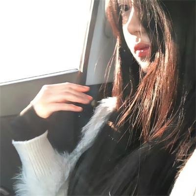 怪兽与女孩